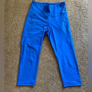 Old Navy Powersoft high waisted crop legging